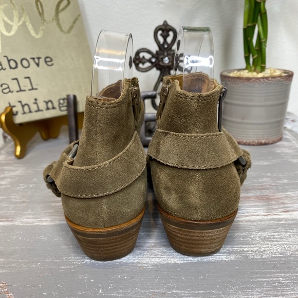 Lucky Brand Enitha Olive green pointed toe suede ankle boots booties 7M - Picture 3 of 11